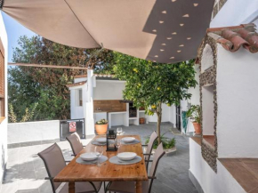 El Patio del Naranjo by Canarias Homelidays